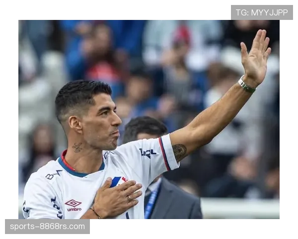 苏亚雷斯训练完回家路上顺手买了辆超跑，就当买菜