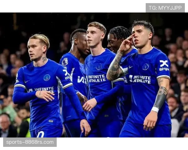 切尔西阵容豪华却表现混乱，球星堆砌是否拖累球队整体运转？